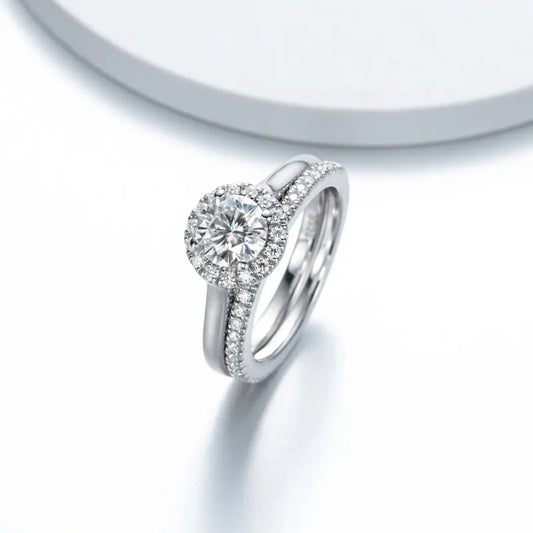 The Eternity Moissanite Ring