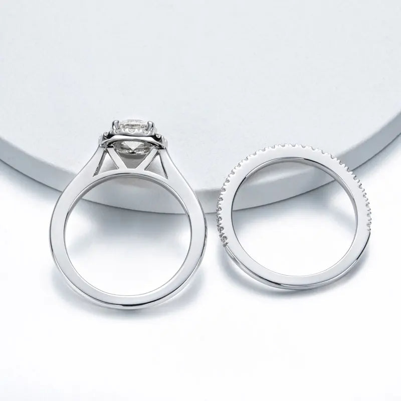 The Eternity Moissanite Ring