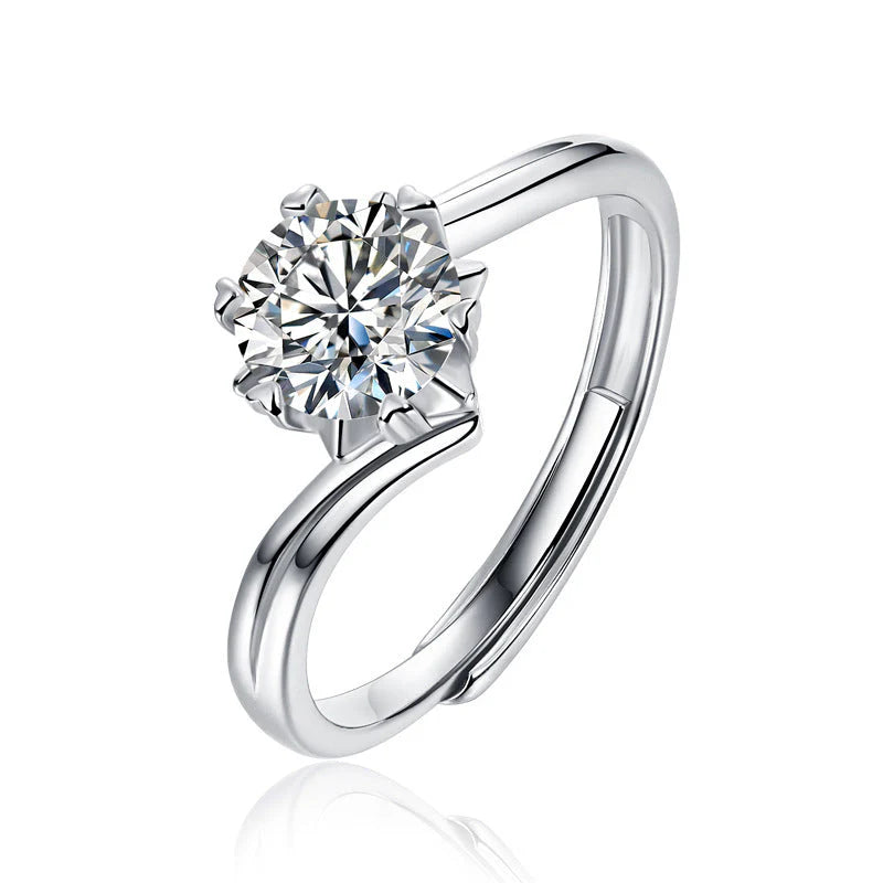 A Round-cut Moissanite Ring