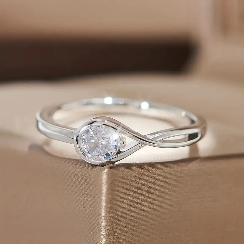 Emphasized Moissanite Ring - Nawaz Jewellers