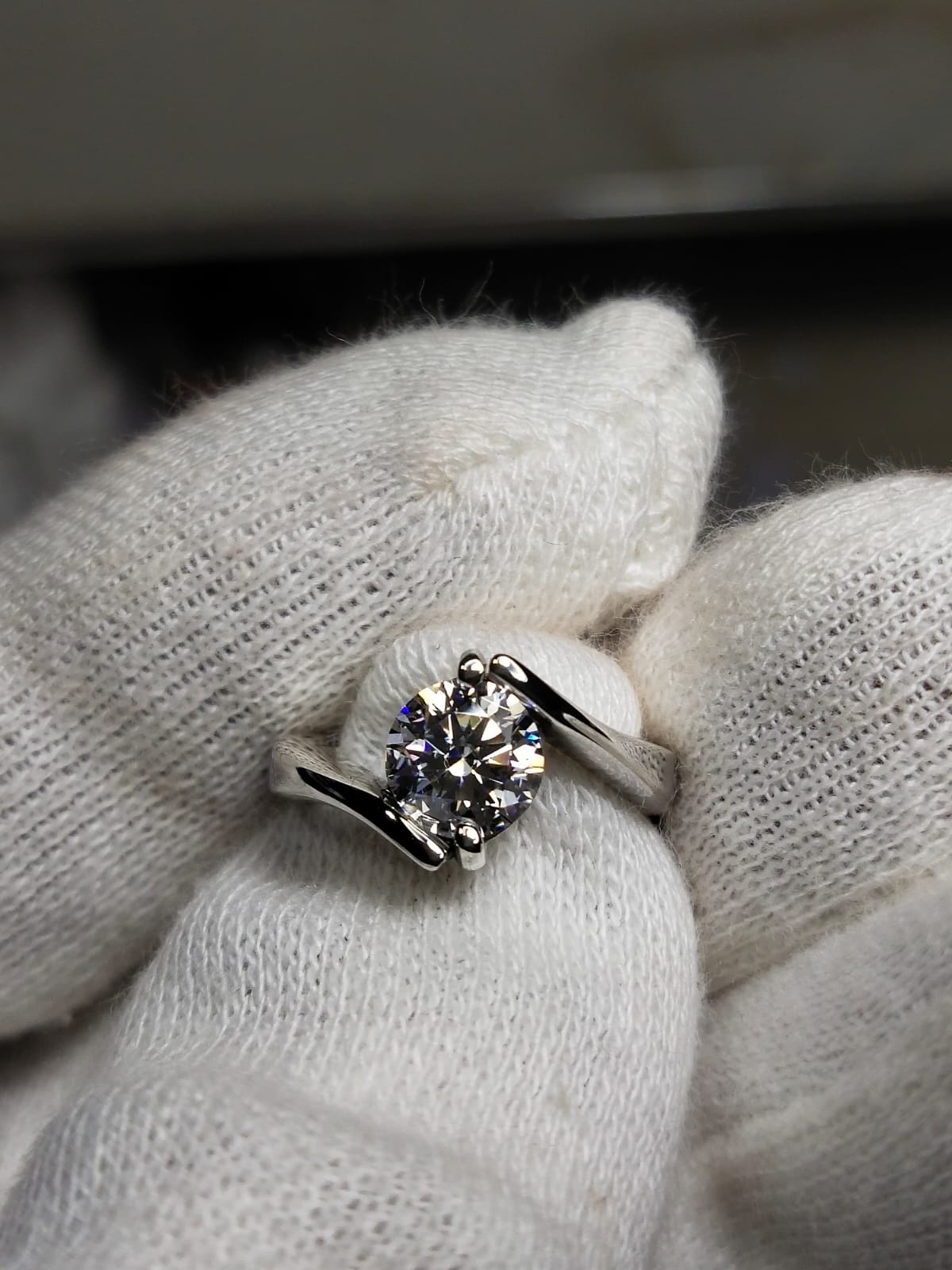 A Round-cut Moissanite Ring