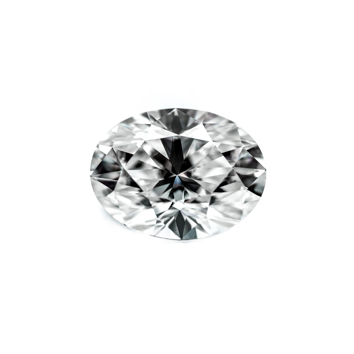 Oval-Cut Moissanite Diamond