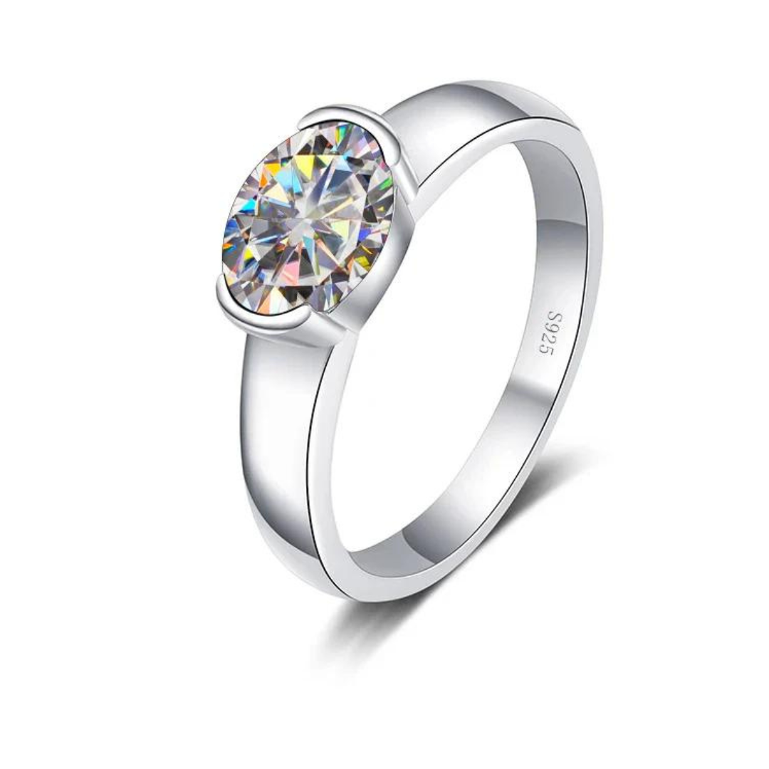 Celestial Solitiare Moissanite Ring - Nawaz Jewellers