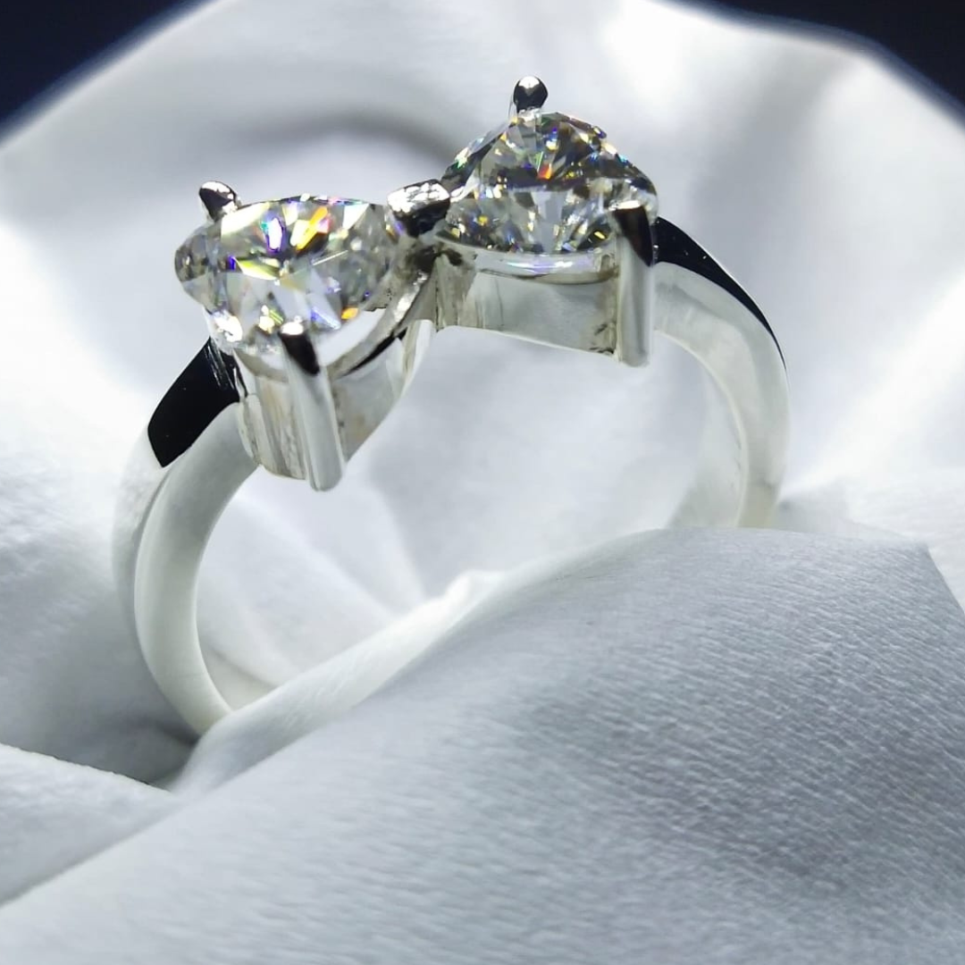 Bow-style Engagement Moissanite Ring - Nawaz Jewellers