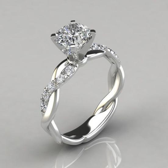 The Eternal Radiance Moissnaite Ring - Nawaz Jewellers