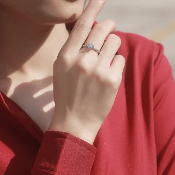 A Solitaire Moissanite Ring - Nawaz Jewellers