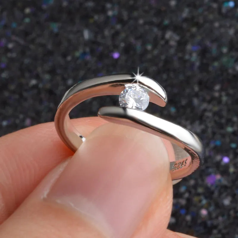 A Shank Twisted Moissanite Ring - Nawaz Jewellers