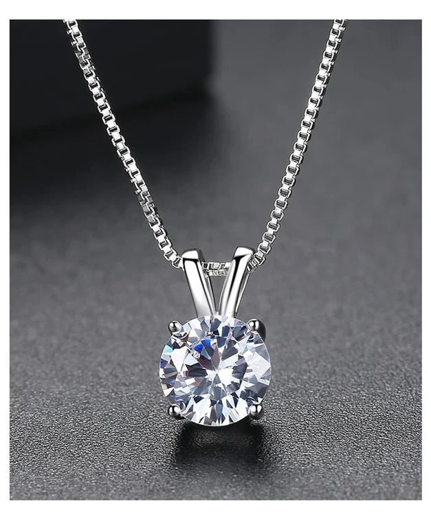 Luminous Harmony Moissanite Pendant - Nawaz Jewellers
