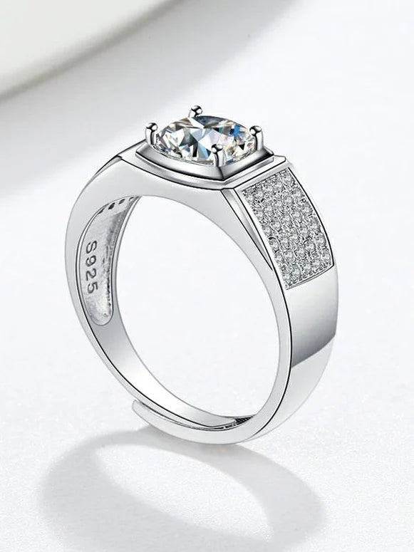 Men's Diamond Accent Solitaire Wedding Band - Nawaz Jewellers